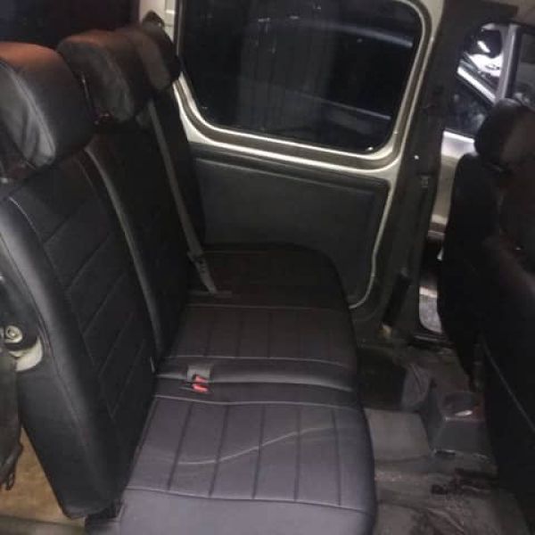 Чехлы Автопилот на Ford Tourneo 5 мест 2003-2013 г.в. Чехлы Автопилот на Ford Tourneo 5 мест 2003-2013 г.в.