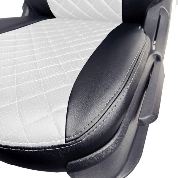 Чехлы Экокожа Ромб на Kia Spectra 2004-2011 г.в. Чехлы Экокожа Ромб на Kia Spectra 2004-2011 г.в.