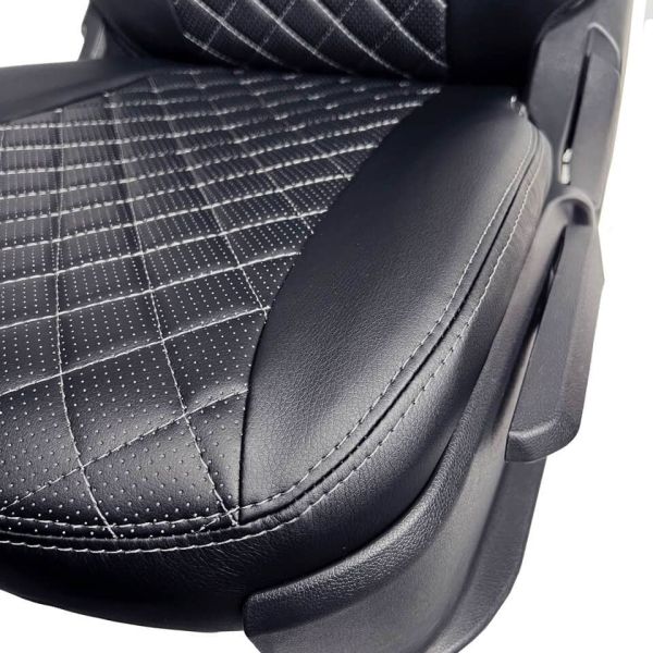 Чехлы Экокожа Ромб на Kia Spectra 2004-2011 г.в. Чехлы Экокожа Ромб на Kia Spectra 2004-2011 г.в.